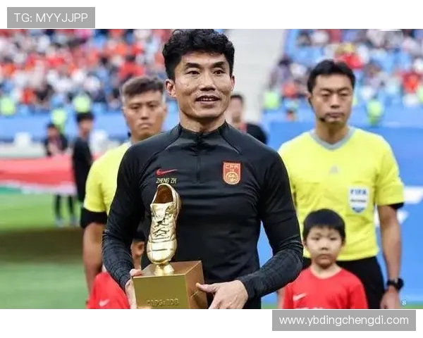 不是阿里汉也不是伊万！郑智最佩服的国足主帅是他，让球迷意外